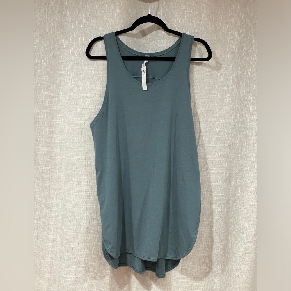 Lululemon Teal Size 10 Women’s Long Tank